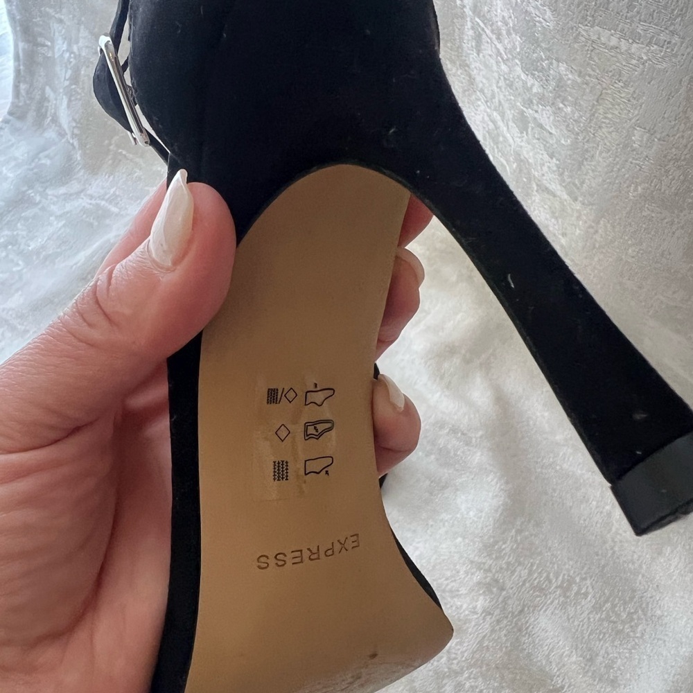 Express Black Suede Heels with Stiletto Design - Picture 9 of 9